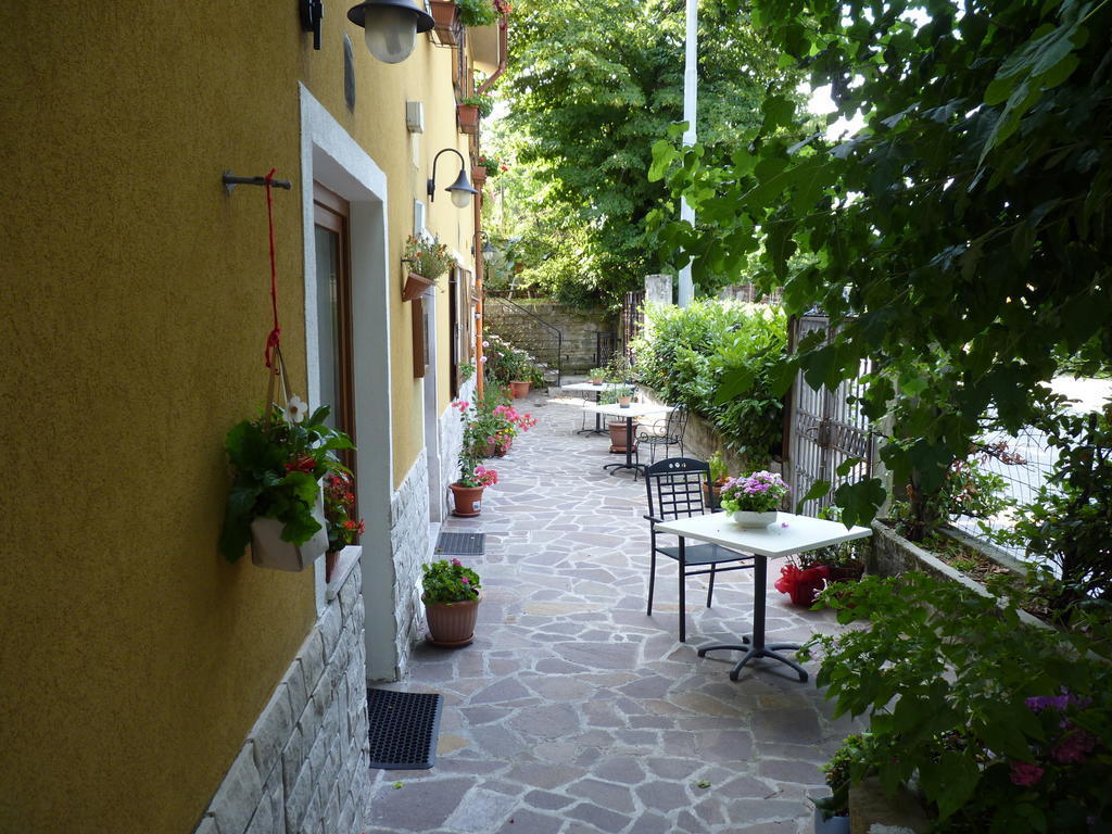 Casa Dodic Bed & Breakfast Trieste Ngoại thất bức ảnh